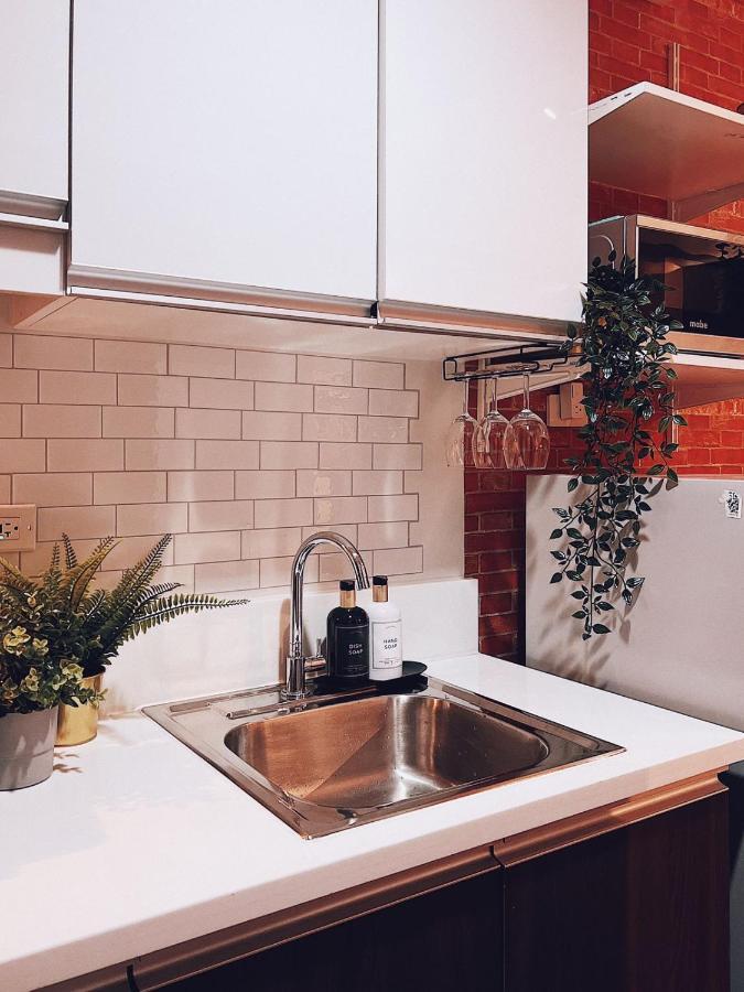 Makati Cosy Home L Couples Families L 500Mbps Wifi Manila Ngoại thất bức ảnh